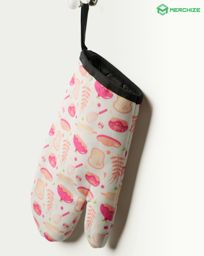 All-over Print Oven Mitts and Pot Holder Combo