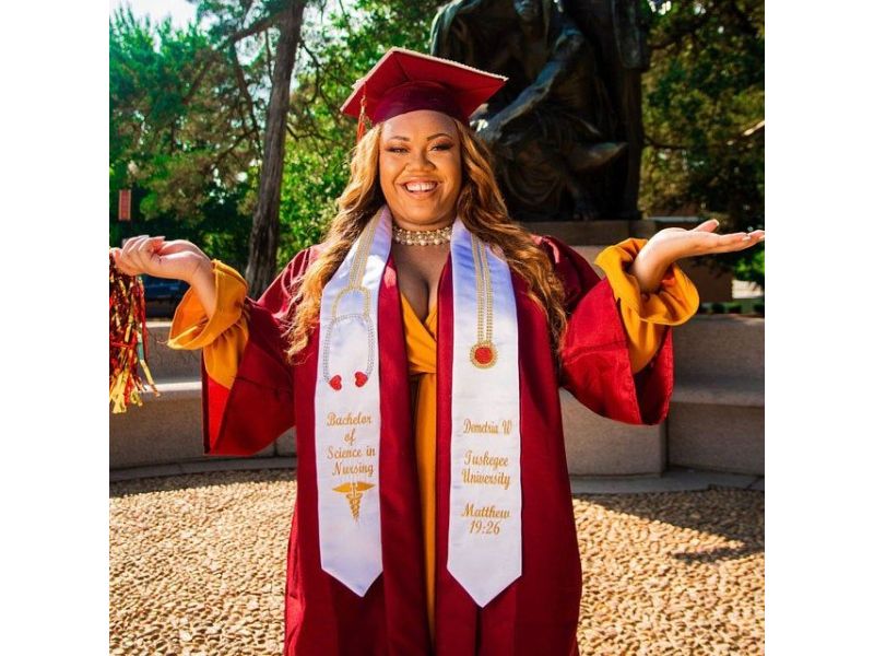 Major identity graduation stole ideas