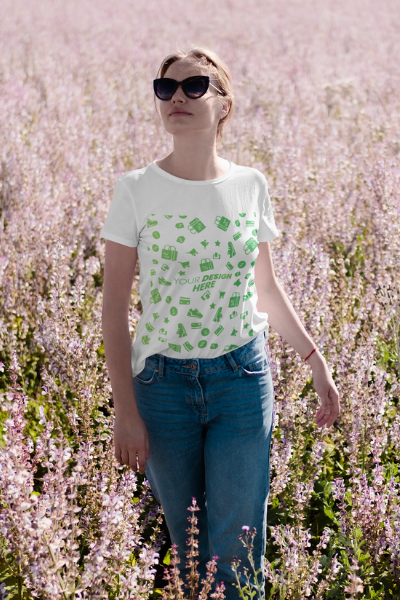 gildan t shirt for women