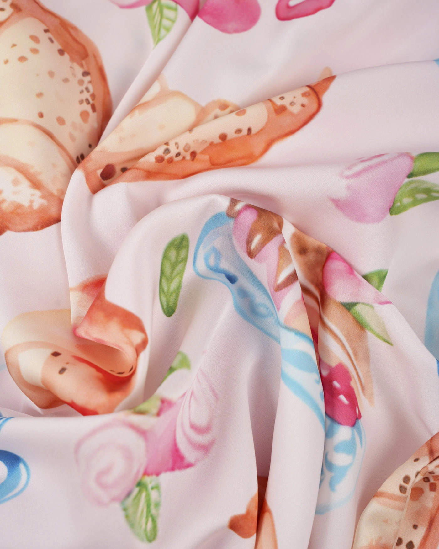 All over print satin short-sleeve pajamas set with long pants