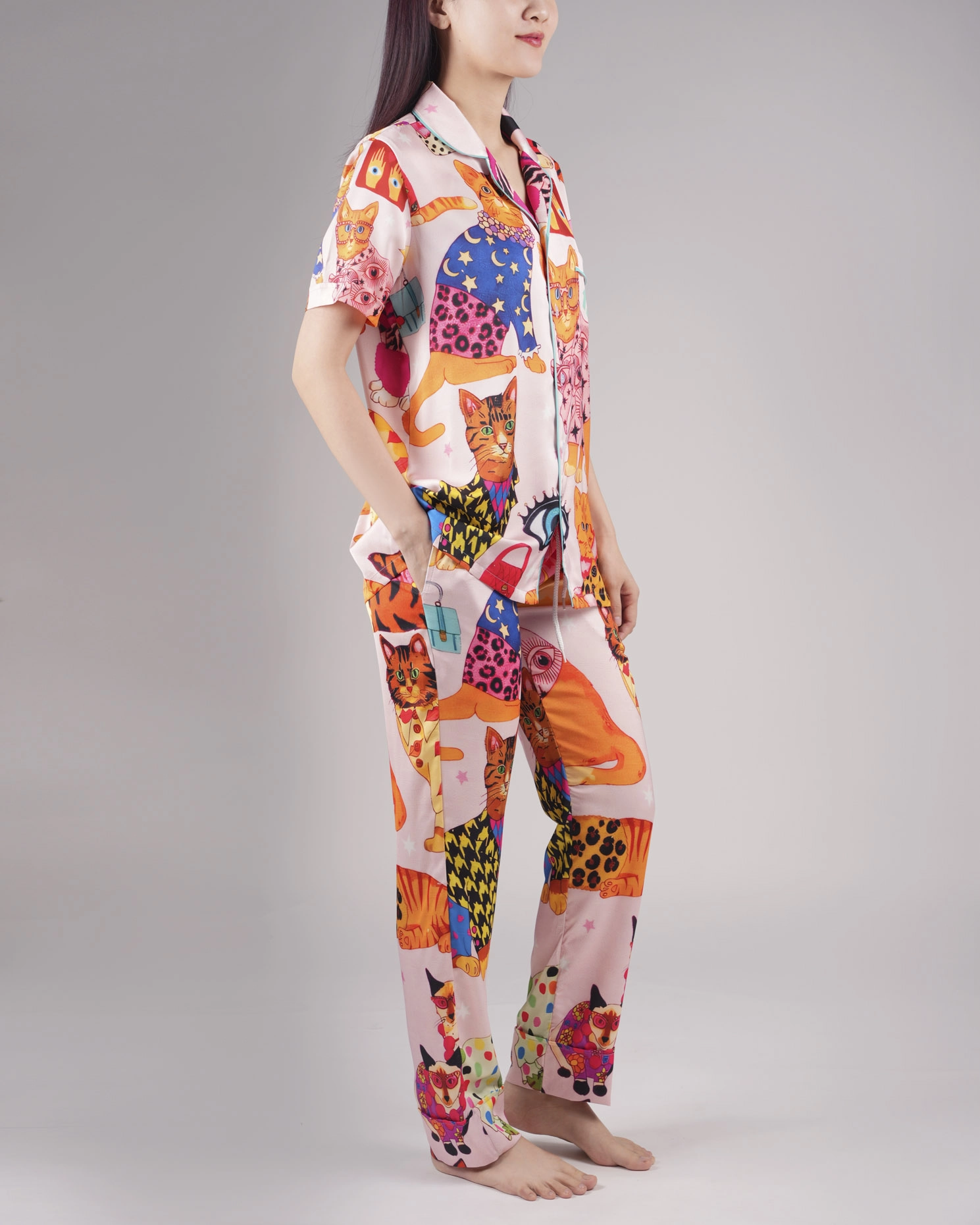 All over print satin short-sleeve pajamas set with long pants