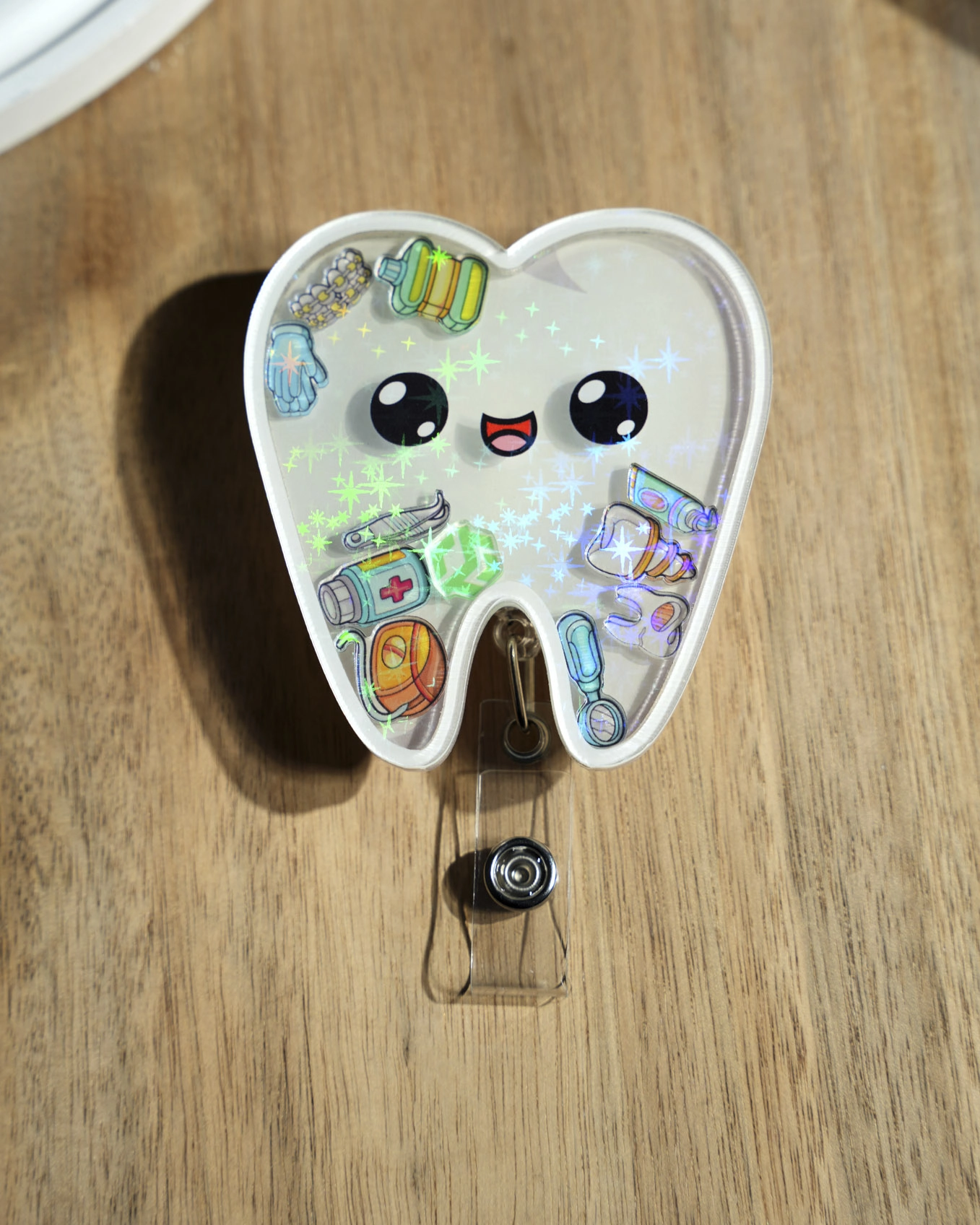 custom shape hologram shaker badge reel